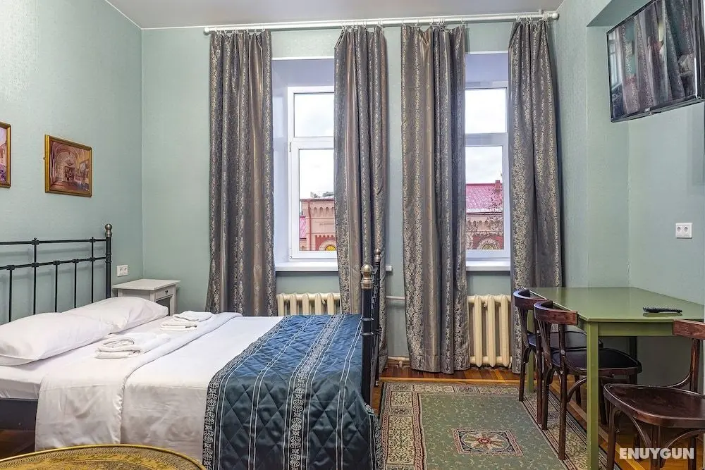 Friends Rooms on Vosstaniya - Öne Çıkan Resim