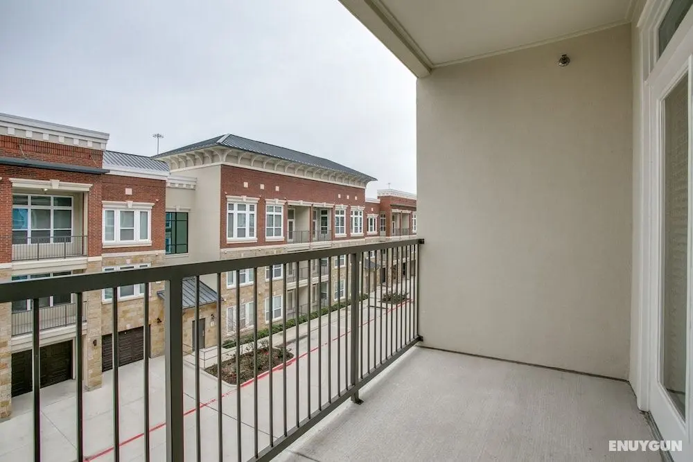Frisco Furnished apts. - Oda Manzaraları