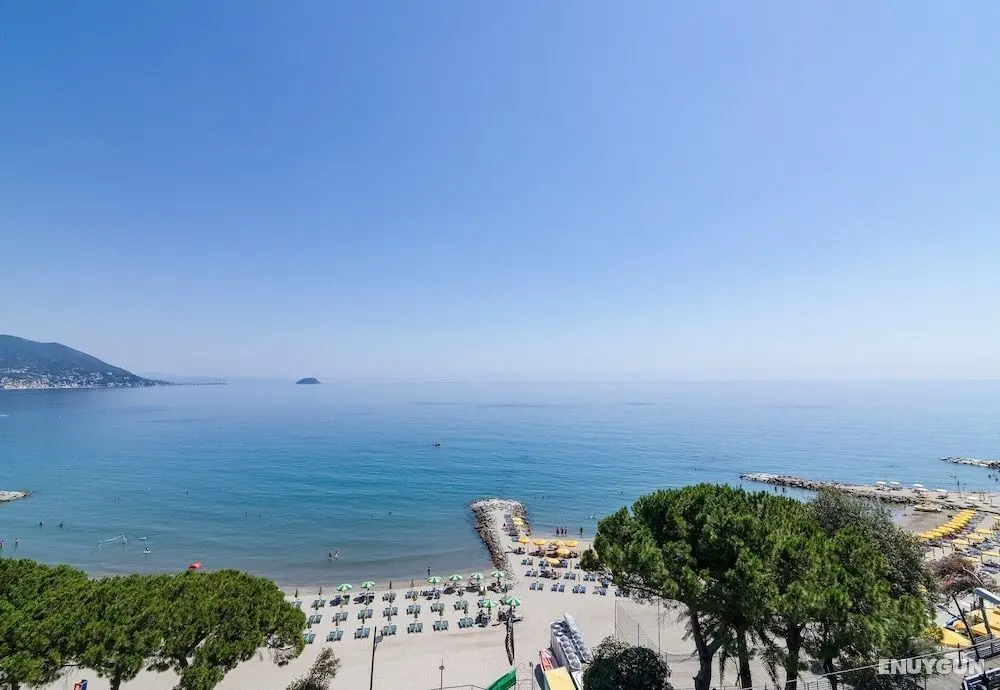 Frontline Beach 6 - B3 - Near To The Sea - Öne Çıkan Resim