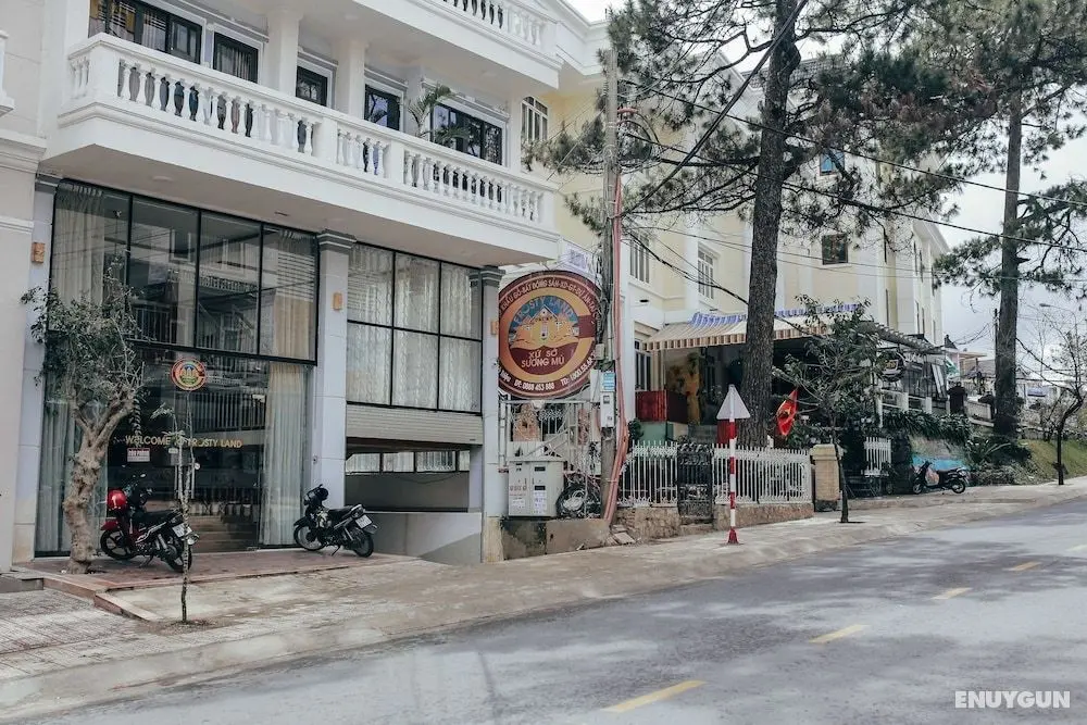 Frosty Land Hotel - Dış Mekan