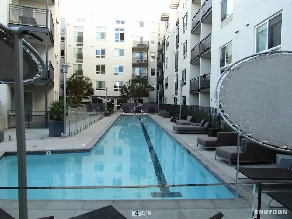 Full Amenities One Bedroom - Öne Çıkan Resim