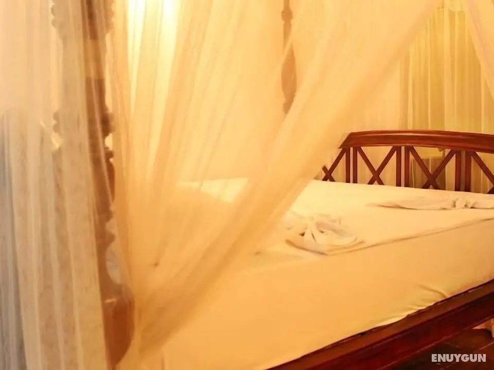 Full Moon Resort - Öne Çıkan Resim