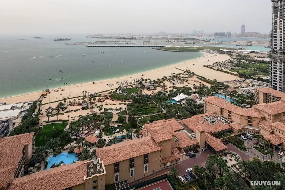 Full SEA Views! Gorgeous 2BR in JBR - Sleeps 6 - İç Mekan