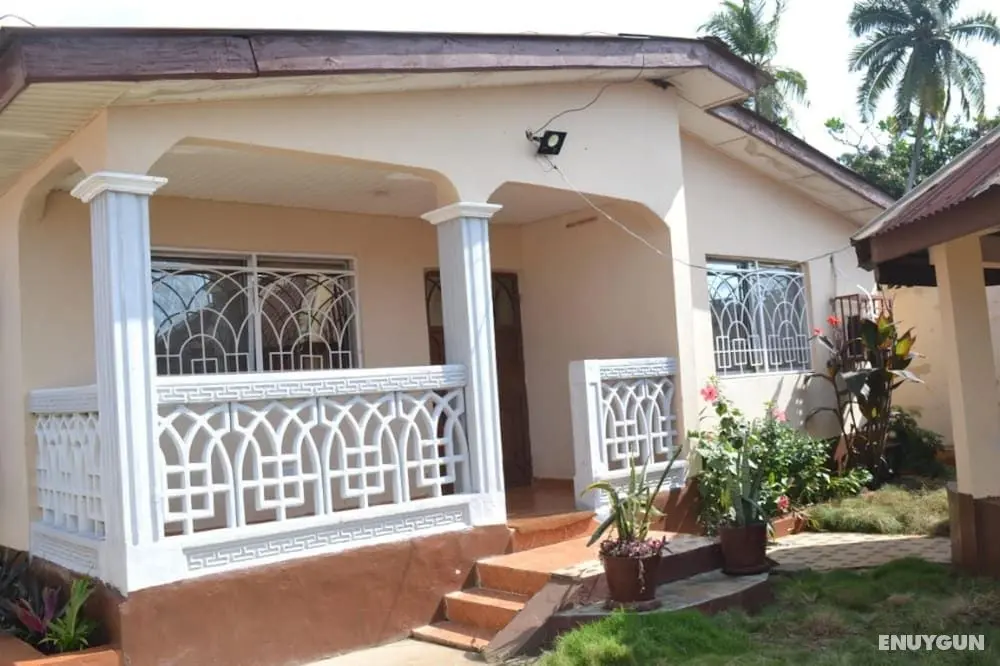 Fully air Conditioned 3bed Villa,wifi, Hot Water - Dış Mekan