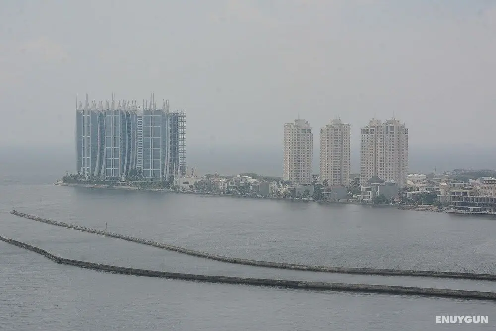 Fully Furnished & Comfortable Design 2Br Green Bay Pluit Apartment - Konum Öne Çıkanlar