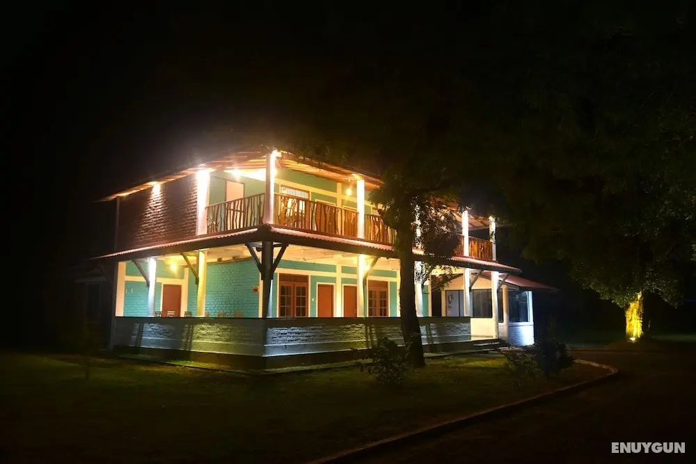 Funky Leopard Safari Lodge Bordering Yala National Park - Öne Çıkan Resim
