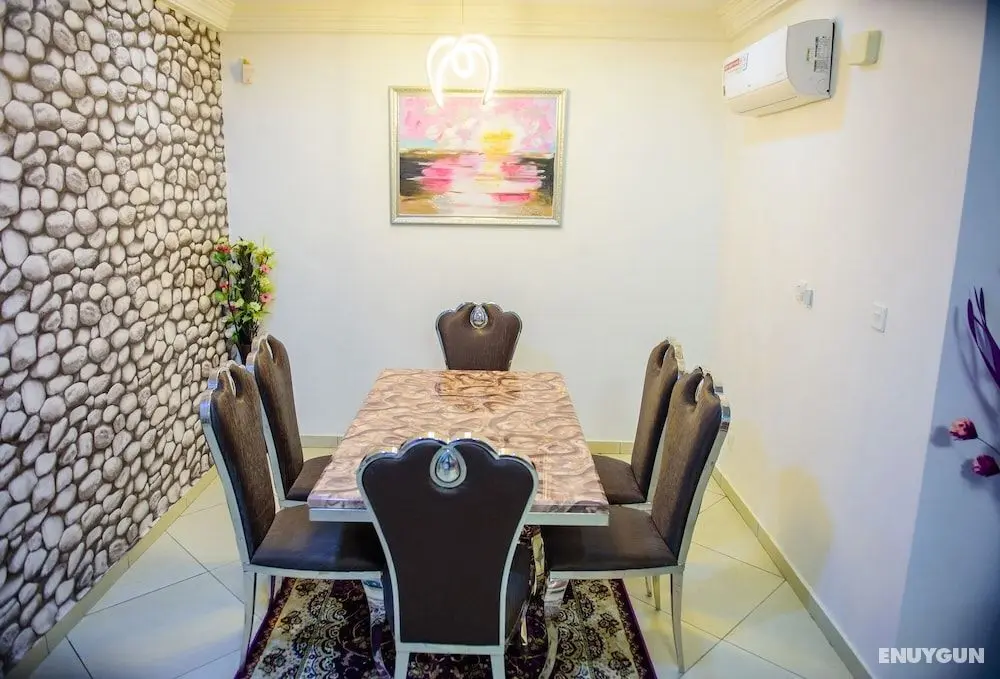 Furnished 4 Beds Semi-det House in Abuja, Nigeria - Öne Çıkan Resim