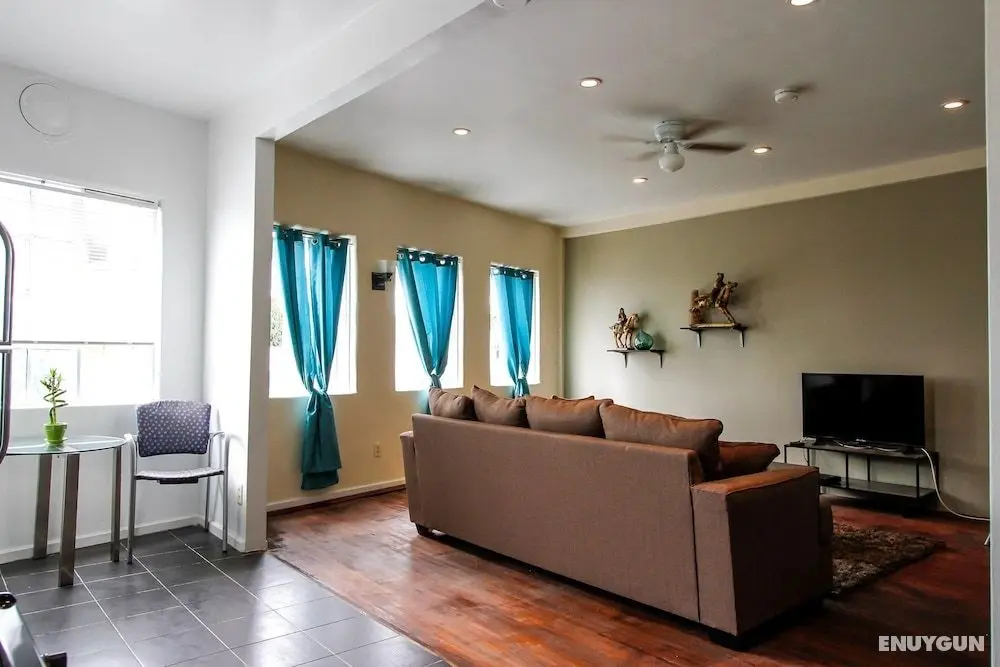 Furnished Los Angeles Apartments - Öne Çıkan Resim