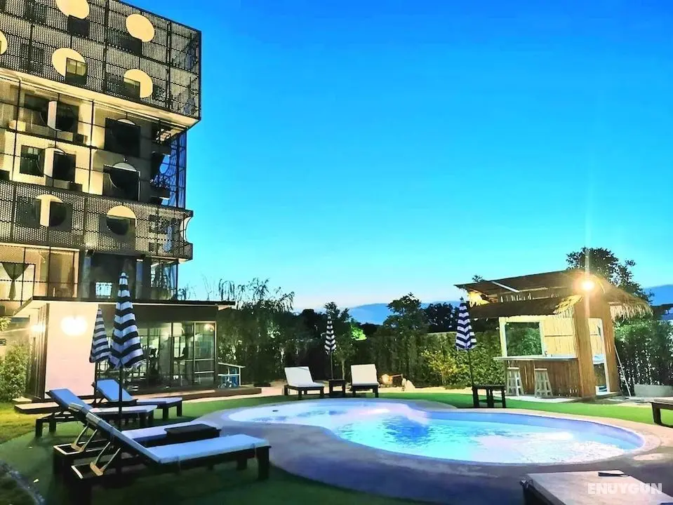Hotel Fuse Rayong - Havuz