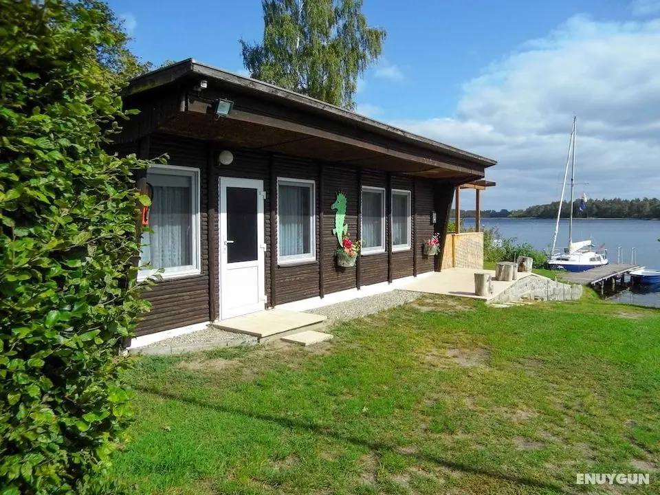 G Strower Chaussee Krakow am See - Öne Çıkan Resim