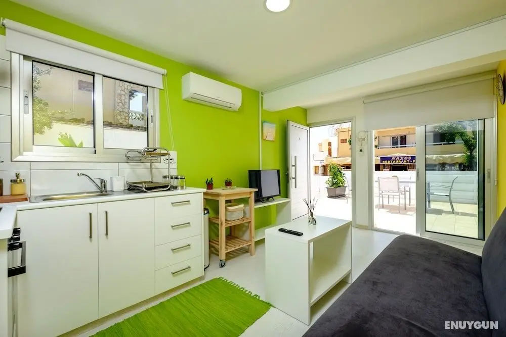 Gabinos - 1BR - Square Center - Öne Çıkan Resim