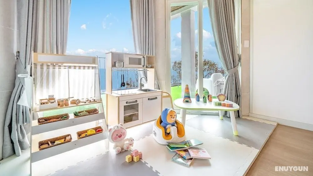 Ganghwa Hi Mom Kids Pool Villa Family Pension Marine - Öne Çıkan Resim