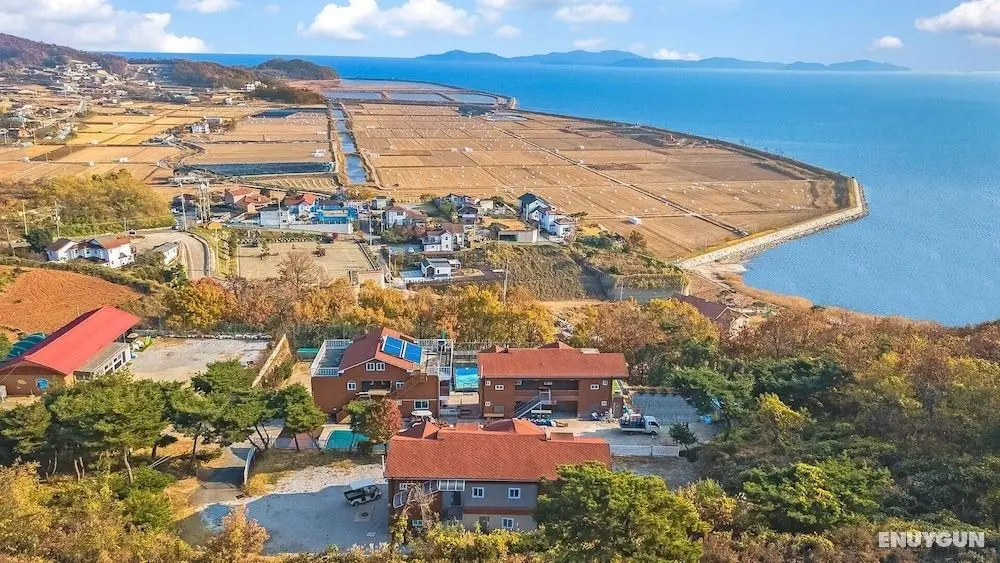 Ganghwa Marinpaibeu Pulbilra Gajok Pension - Dış Mekan