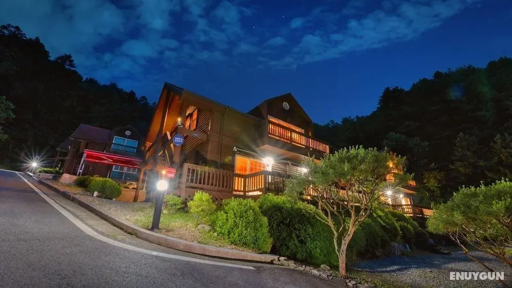 Gapyeong Humantown Pension - Dış Mekan