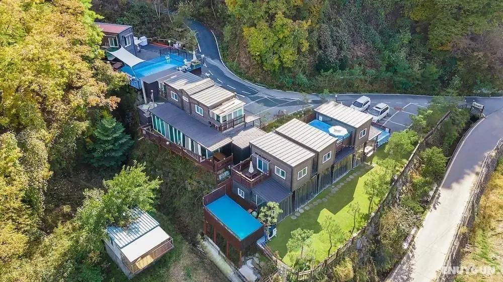 Gapyeong Myeonyeokgongbang Dock-chae Poolvilla Pension - Dış Mekan