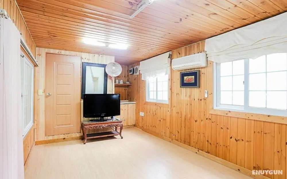Gapyeong Sigani Meomchun Maeul Pension - Oda