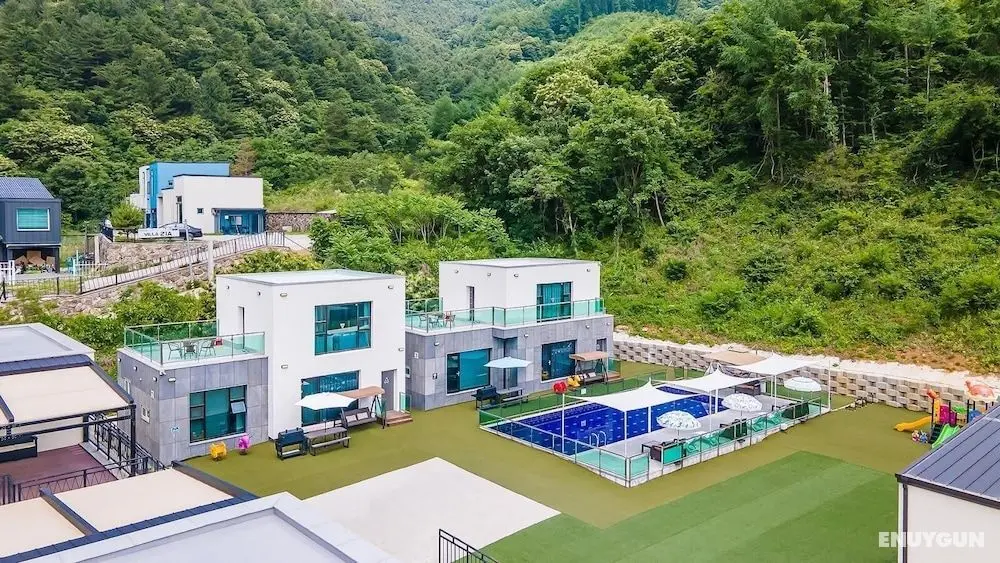 Gapyeong Staykidspoolvilla - Dış Mekan