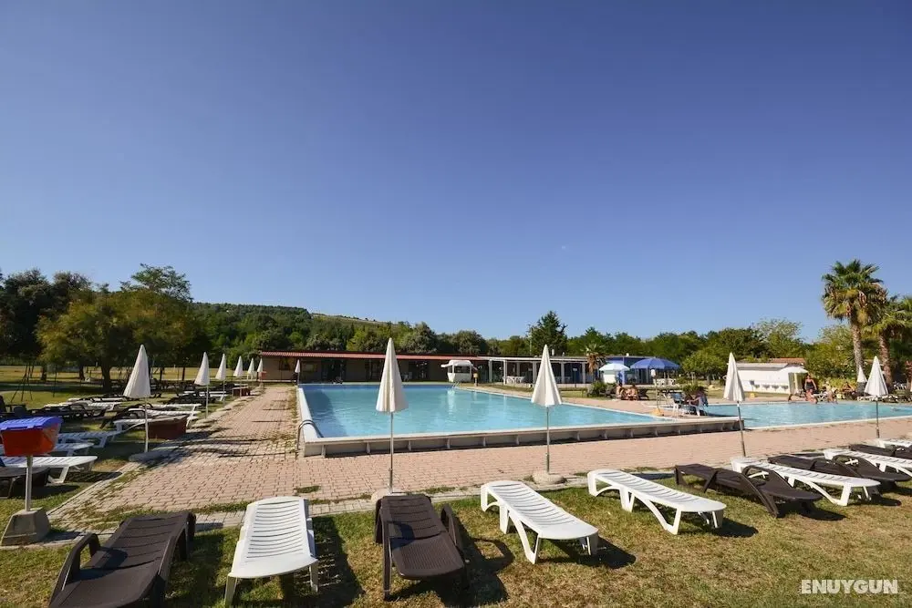 Garden River - Campsite - Öne Çıkan Resim
