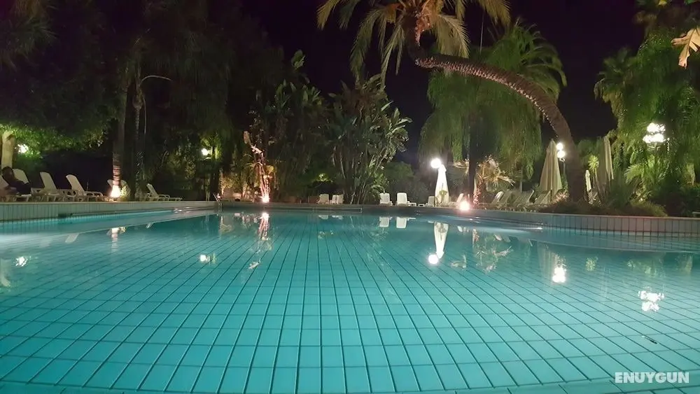 Garden Hotel - Öne Çıkan Resim