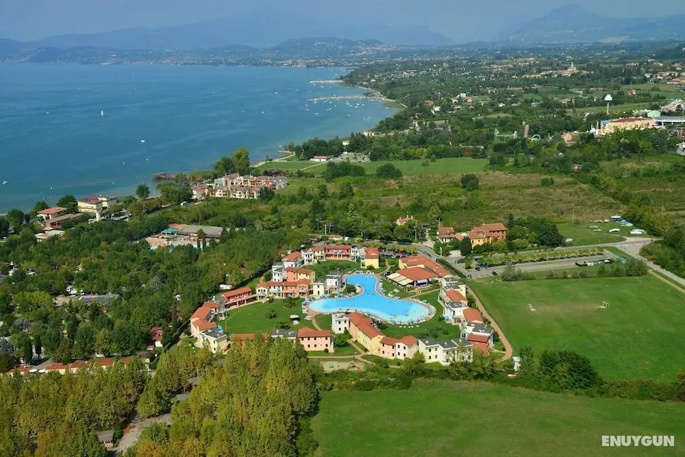 Gasparina Village - Öne Çıkan Resim