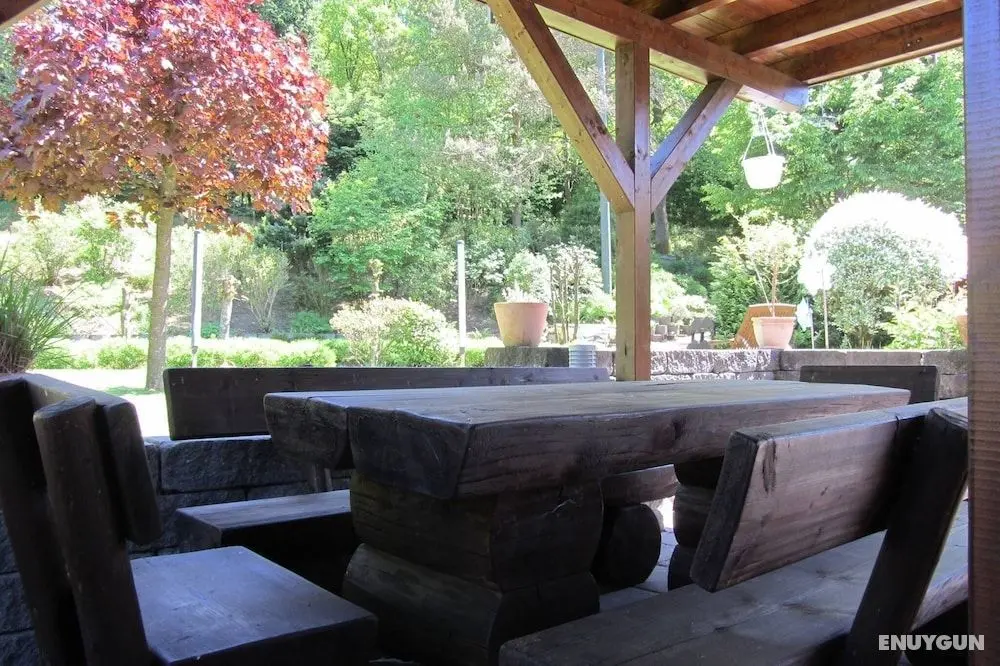 Gästehaus zum Rothaarsteig - Yerinde Yemek