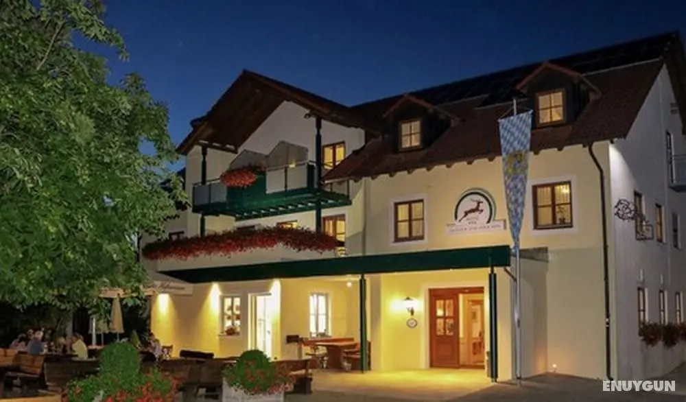 Hotel Gasthof Zum Hirschen - Dış Mekan