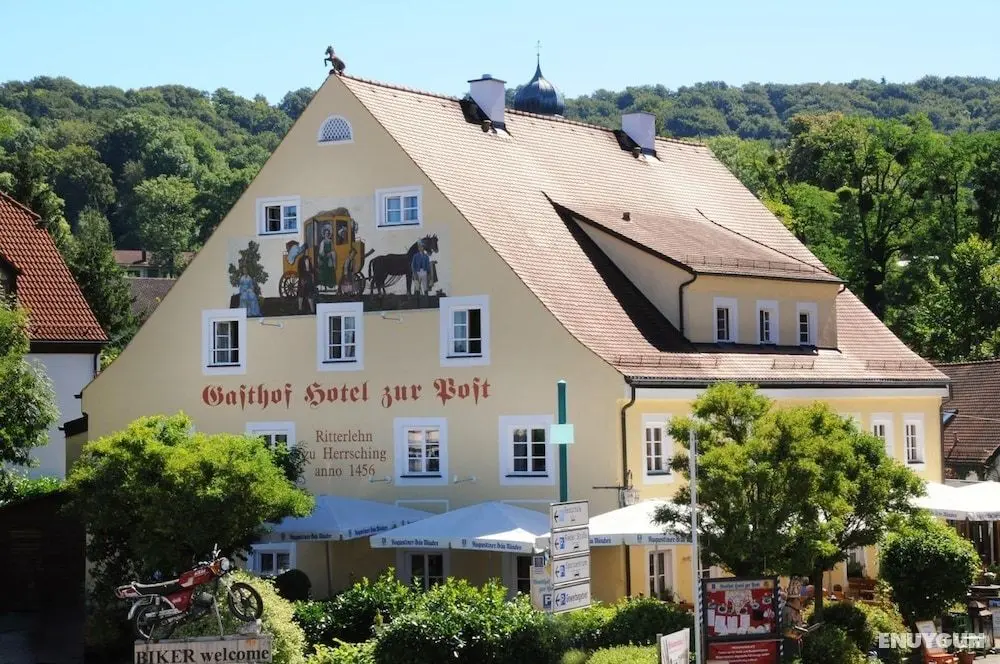 Gasthof Hotel zur Post - Dış Mekan