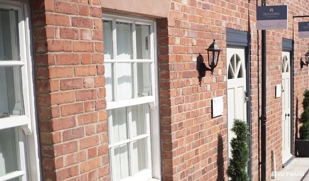 The Gathering Chester 1 Sleeps 14 Very Close to City Centre Racecourse Within Walls - Öne Çıkan Resim