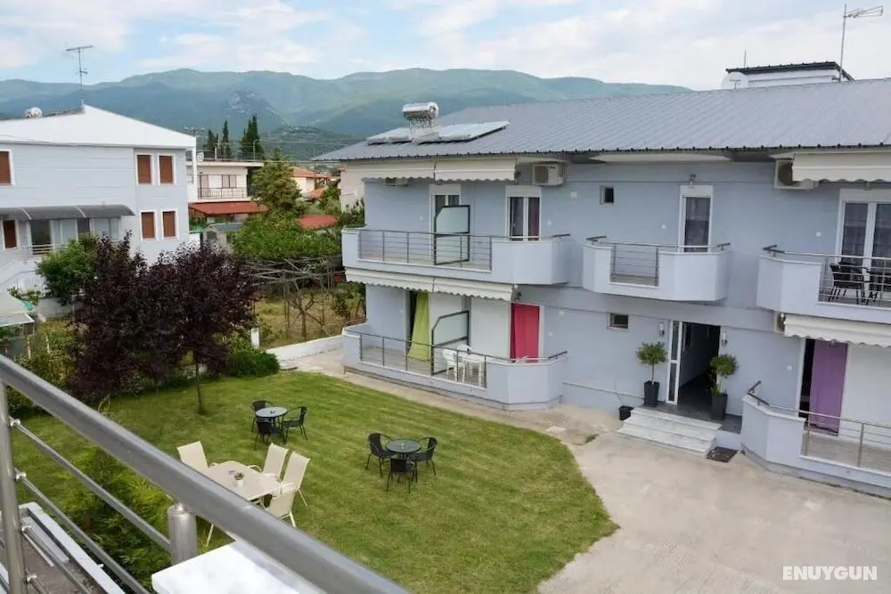 Gatos Village Studios & Apartments - Dış Mekan