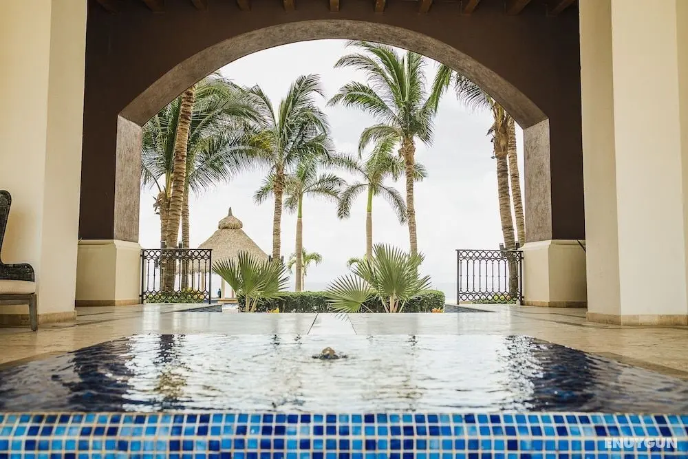 Gavias Grand Ocean Front - Lobi