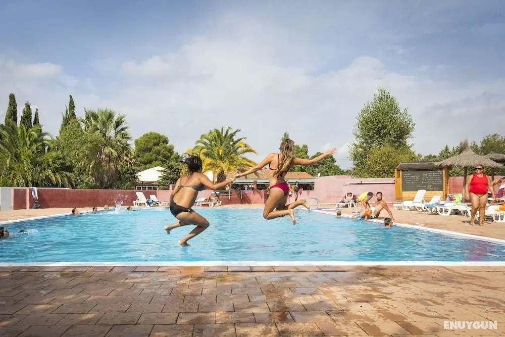 Village Vacances Les Abricotiers by Popinns - Öne Çıkan Resim