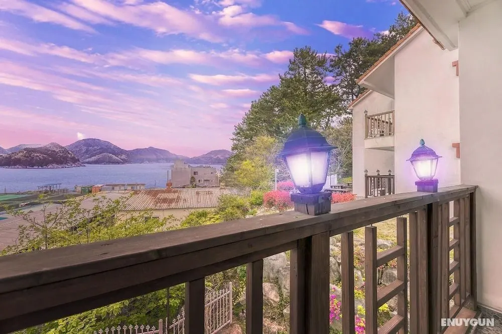 Geoje Evergreen&pinetree Pension - Oda