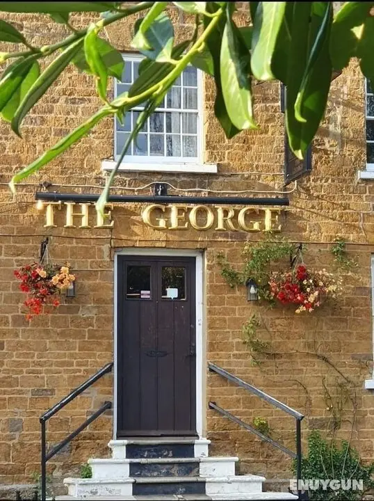 The George at Ashley - Öne Çıkan Resim