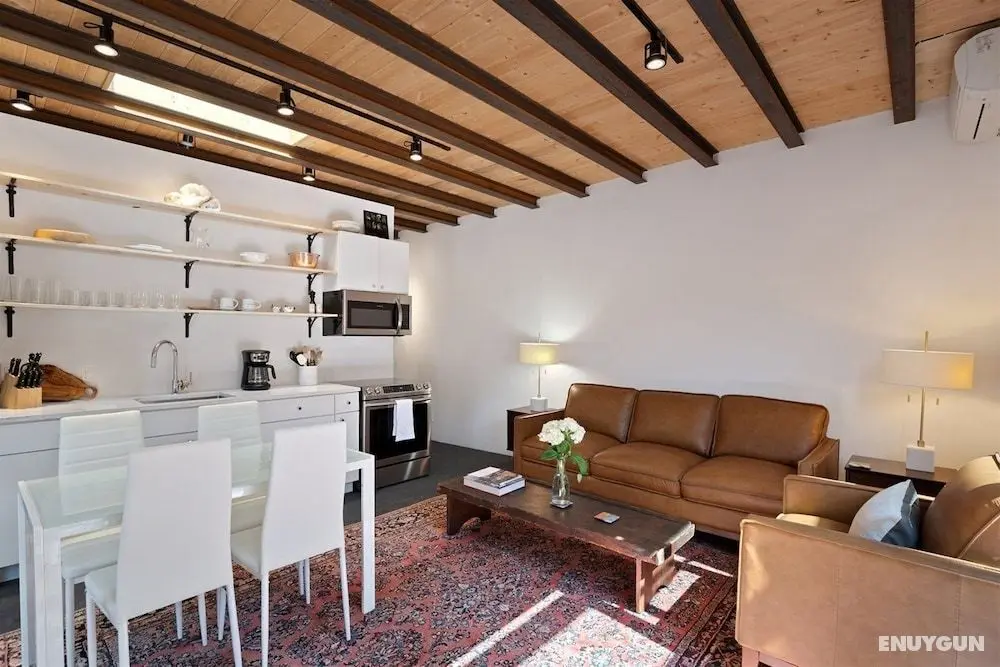 Georgia and Frida - Two Finely Appointed Casitas, One Private Compound, Downtown, Sleeps Two Couples, Two Kitchens - Öne Çıkan Resim