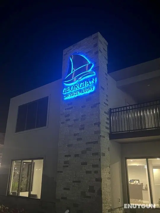 The Georgian Lakeside Resort - Dış Mekan