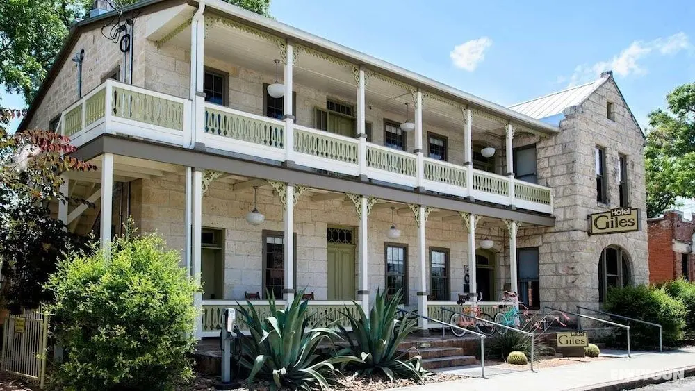 Hotel Giles - Öne Çıkan Resim