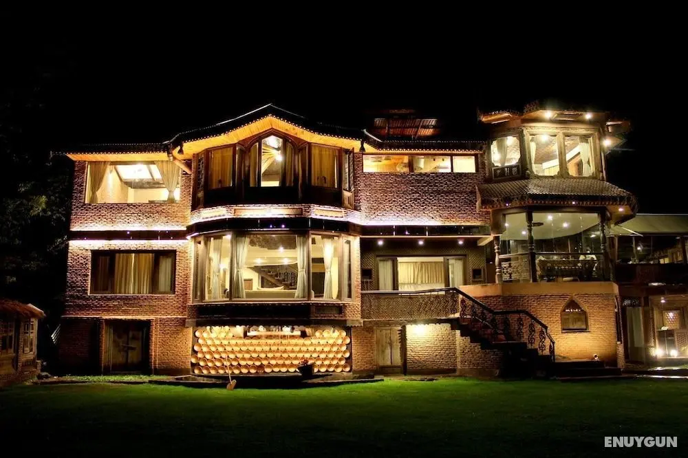 The Villagio Pahalgam - Dış Mekan