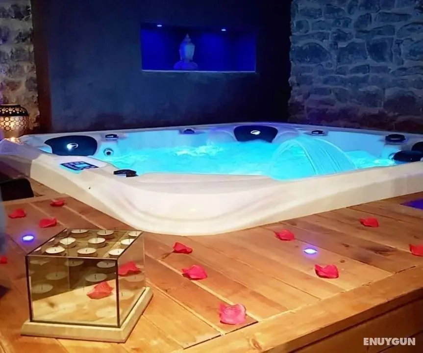 Gites du Domaine de Vandenesse & Spa - Öne Çıkan Resim