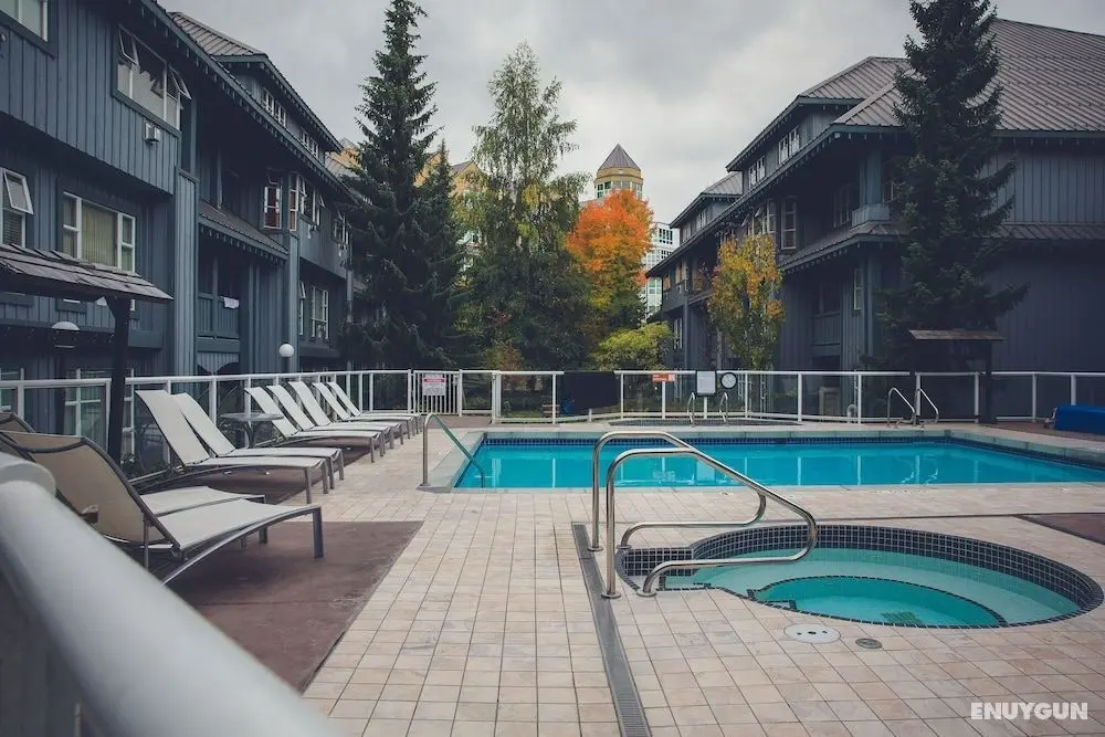 Glacier Lodge Boutique Hotel - Öne Çıkan Resim