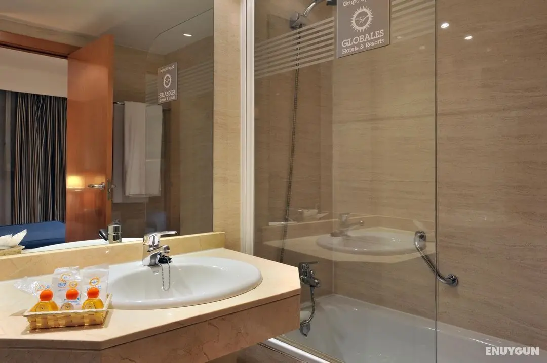 Globales de los Reyes Hotel - Oda
