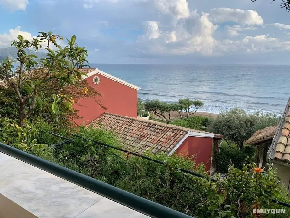 Glyfada Two Floors Maizonette Aa2 62 - Konum Öne Çıkanlar