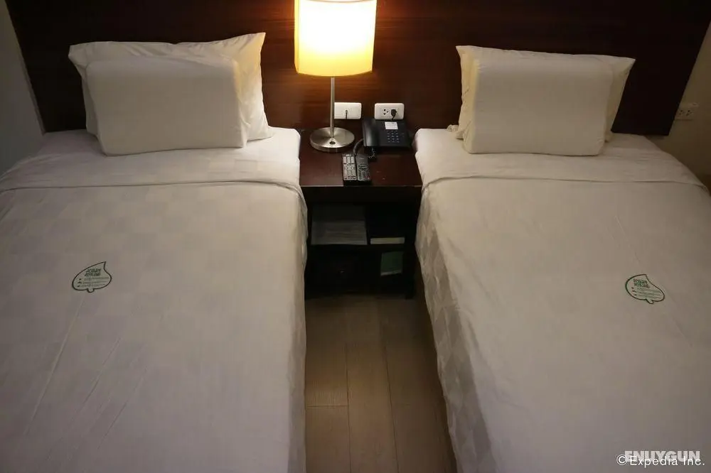 Go Hotels Bacolod - Genel