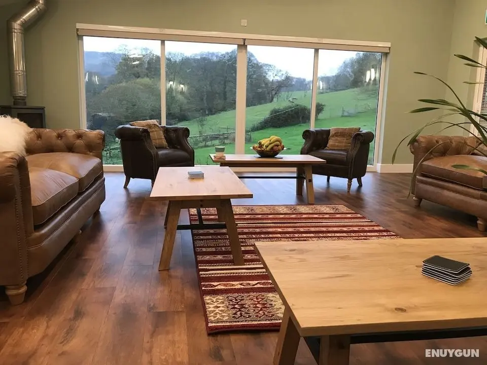 Godshill Park Barn - Öne Çıkan Resim