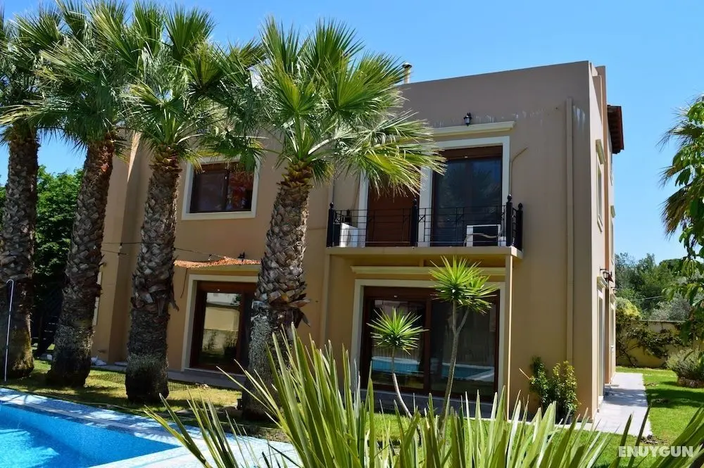 Gold Luxury Villa Ialysos - Öne Çıkan Resim