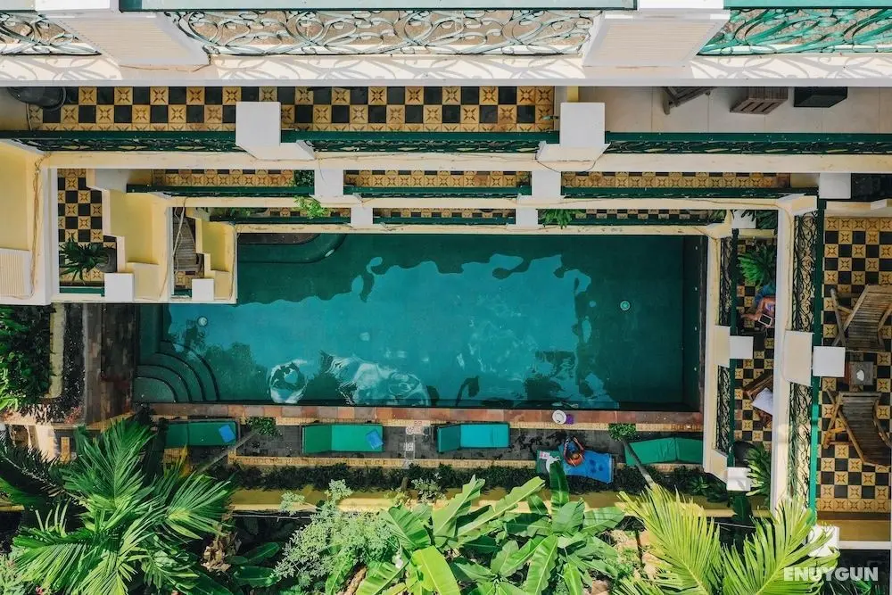 Golden Banana Residence - Öne Çıkan Resim