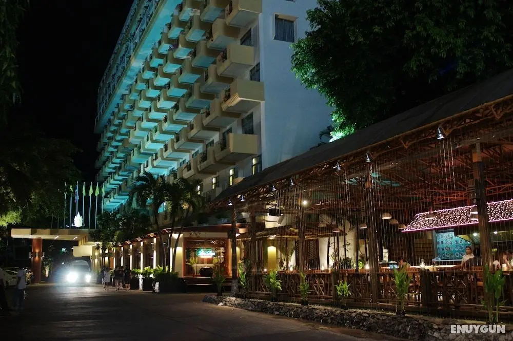 Golden Beach Hotel Pattaya - Öne Çıkan Resim