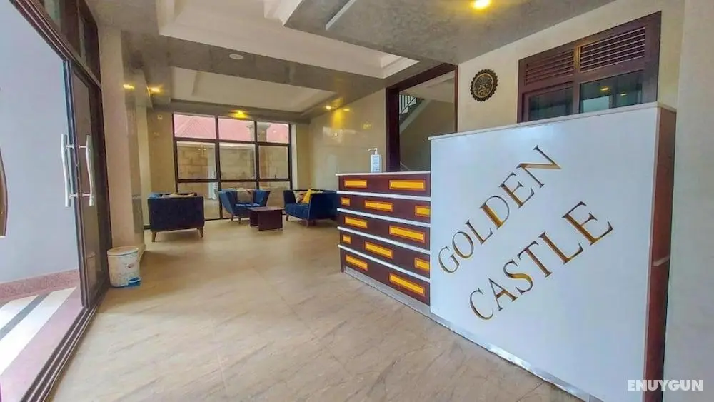 Golden Castle Hotel - Lobi