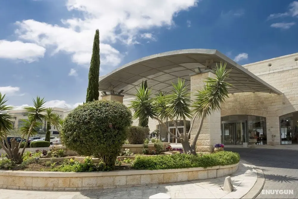 Golden Crown Hotel - Dış Mekan