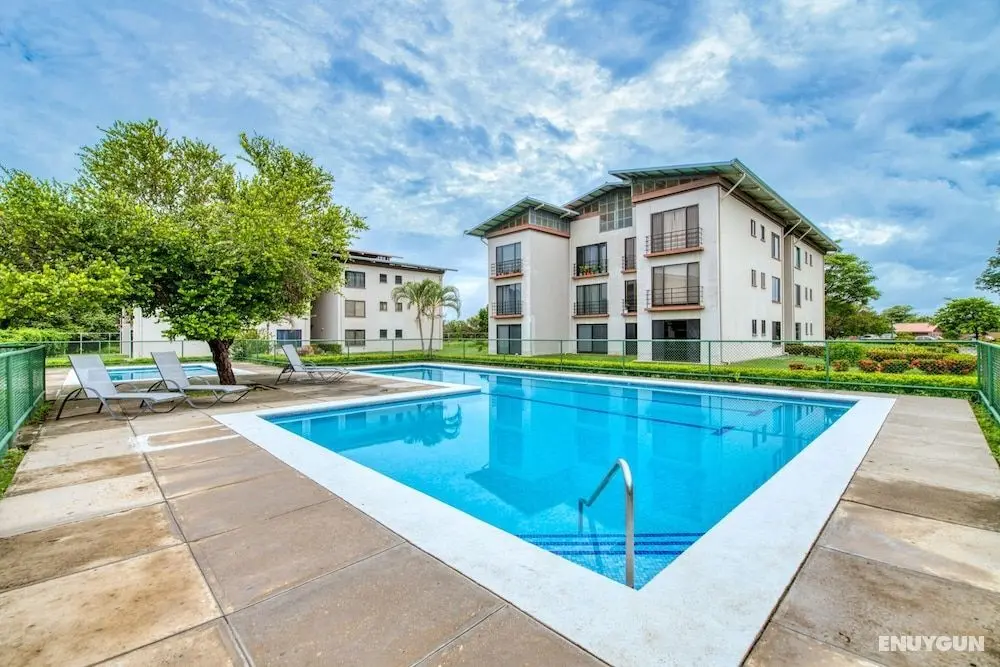 Golden Getaway Apartments - Öne Çıkan Resim
