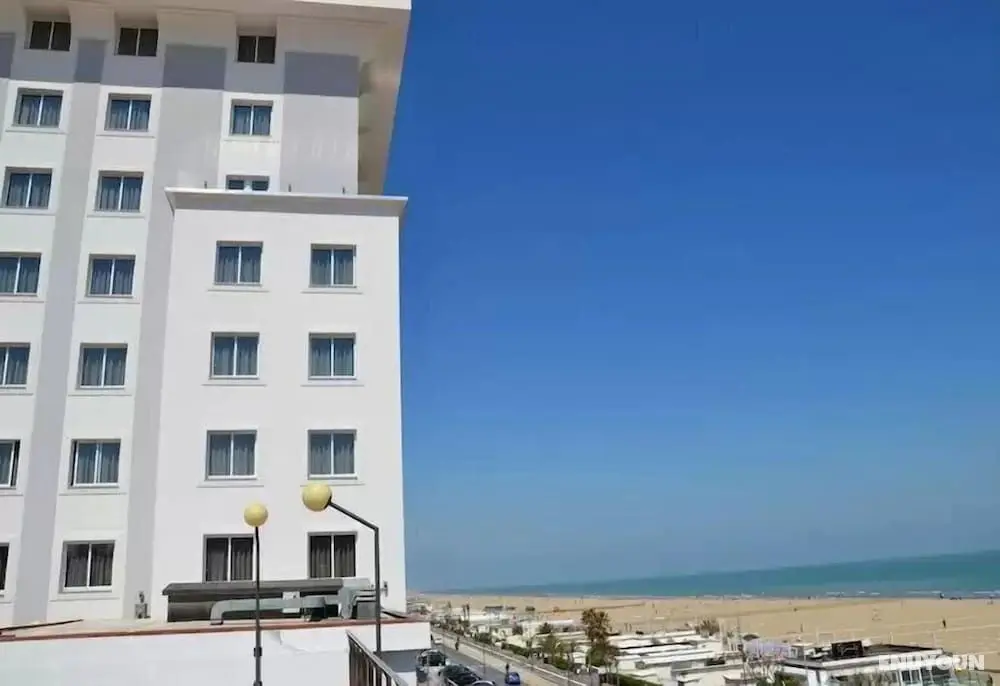 Hotel Golden - Dış Mekan